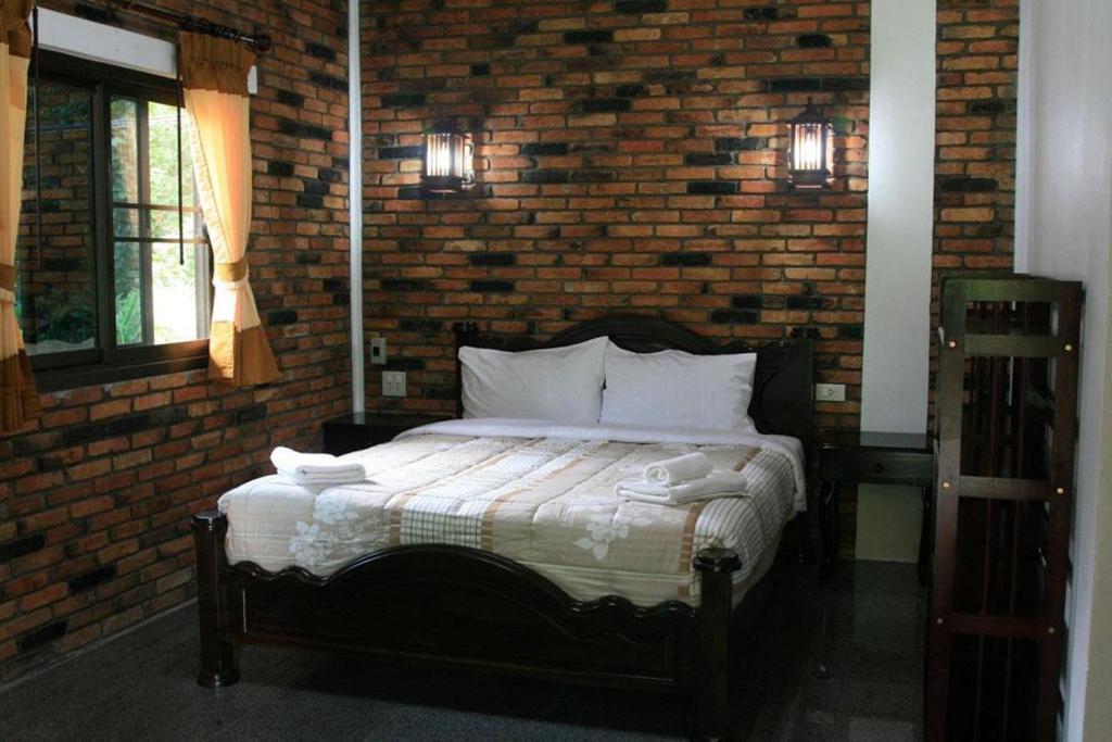 Hotel Khaosok And Spa Khao Sok National Park Esterno foto